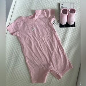 NWT Nike Light Pink Baby Onesie & Booties